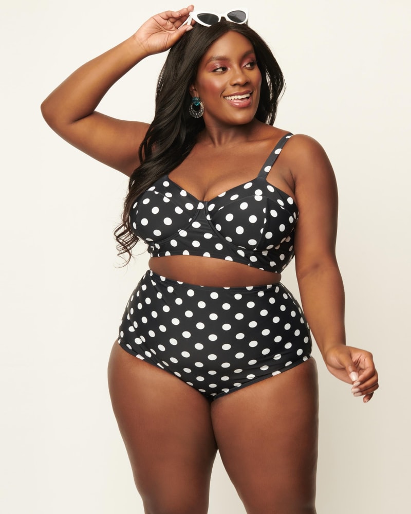 Front of a model wearing a size 1X Unique Vintage Black & White Polka Dot High Waist Louise Swim Bottoms in Polka Dot, Black by Unique Vintage. | dia_product_style_image_id:288370